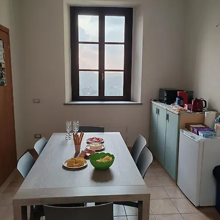 Rifugio Escursionistico Valdivilla Bed and breakfast