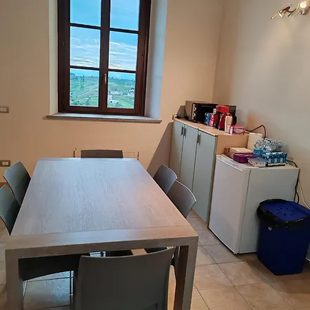 Rifugio Escursionistico Valdivilla *