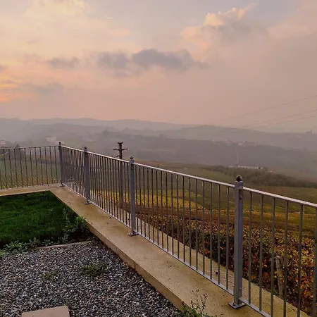 Rifugio Escursionistico Valdivilla לינה וארוחת בוקר *