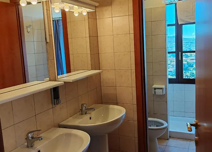 Rifugio Escursionistico Valdivilla Bed & Breakfast Santo Stefano Belbo